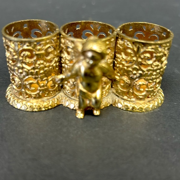 Mid Century gold-tone ornate metal with cherub 3 slot lipstick holder - Picture 3 of 6